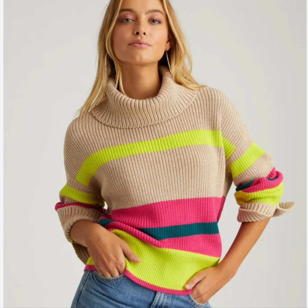 525 Striped Neon Chunky Knit Sweater Size Small New Turtleneck Fall Winter Cozy